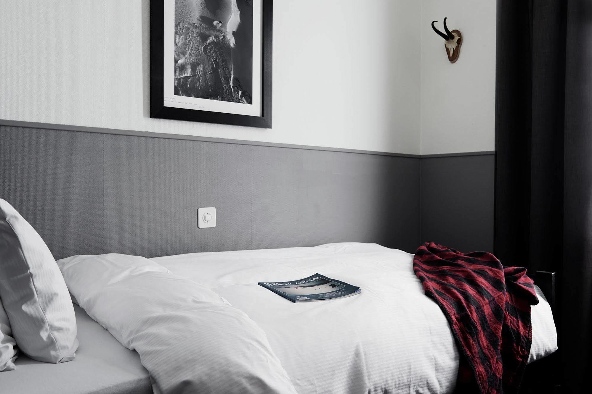 होटल Ski Lodge Engelberg 3*